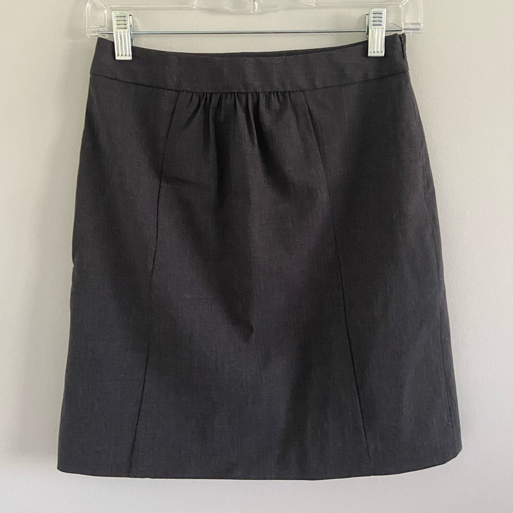 Brook’s Borthers charcoal gray pencil skirt size 0 Petite. Great condition!